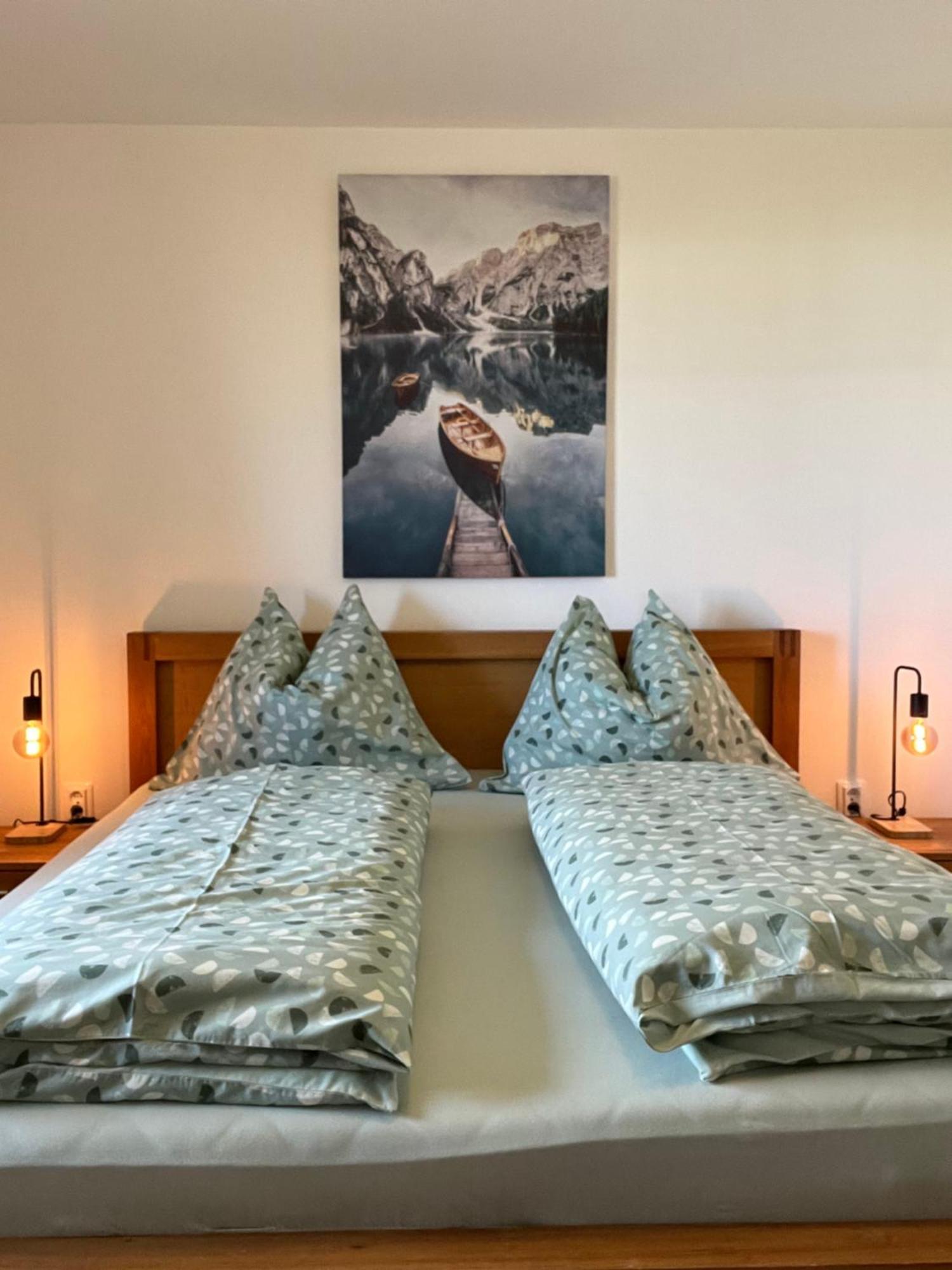 Traumhaft Grosse Ferienwohnung Naehe Attersee Санкт-Георген-им-Аттергау Экстерьер фото